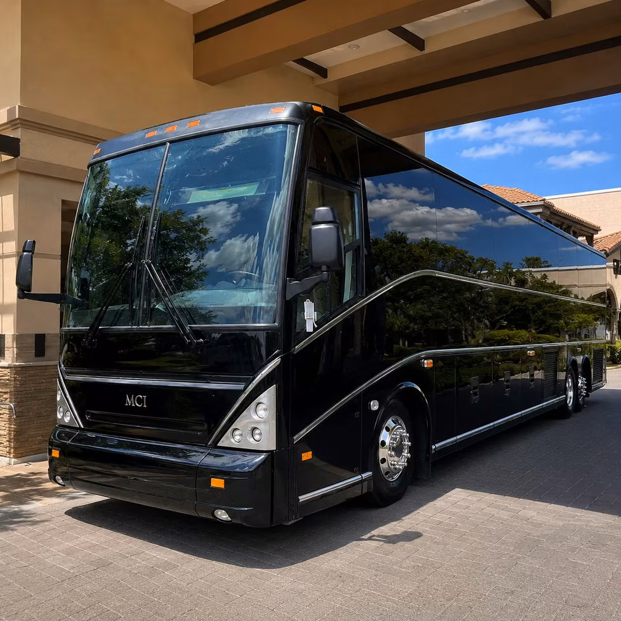 charterbusraleigh com makes red hat amphitheater concert shuttles simple