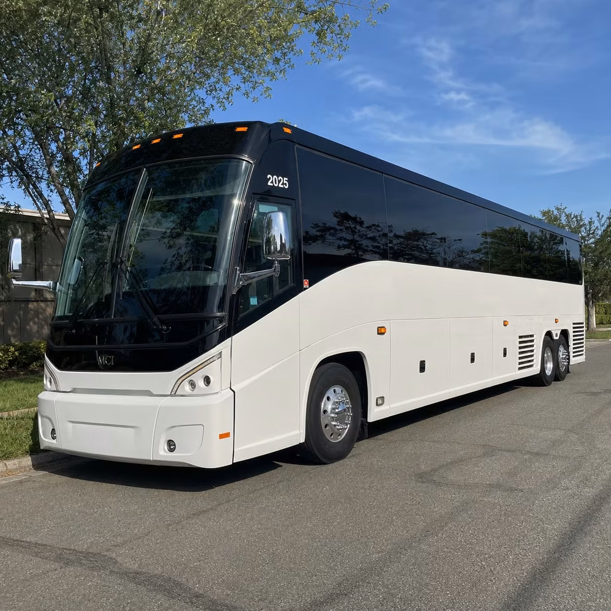 raleigh bus rentals for school field trips